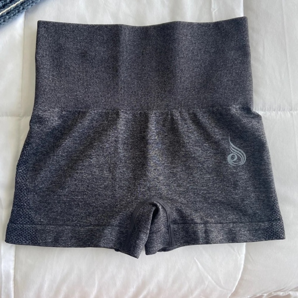Ryderwear seamless grey shorts